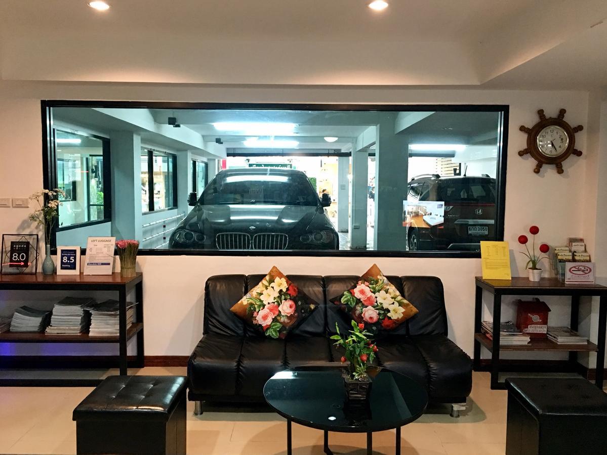 Double Dd House At Mrt Sutthisarn Banguecoque Exterior foto