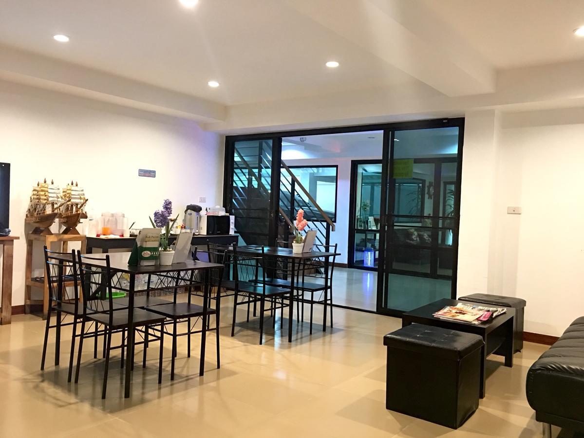 Double Dd House At Mrt Sutthisarn Banguecoque Exterior foto