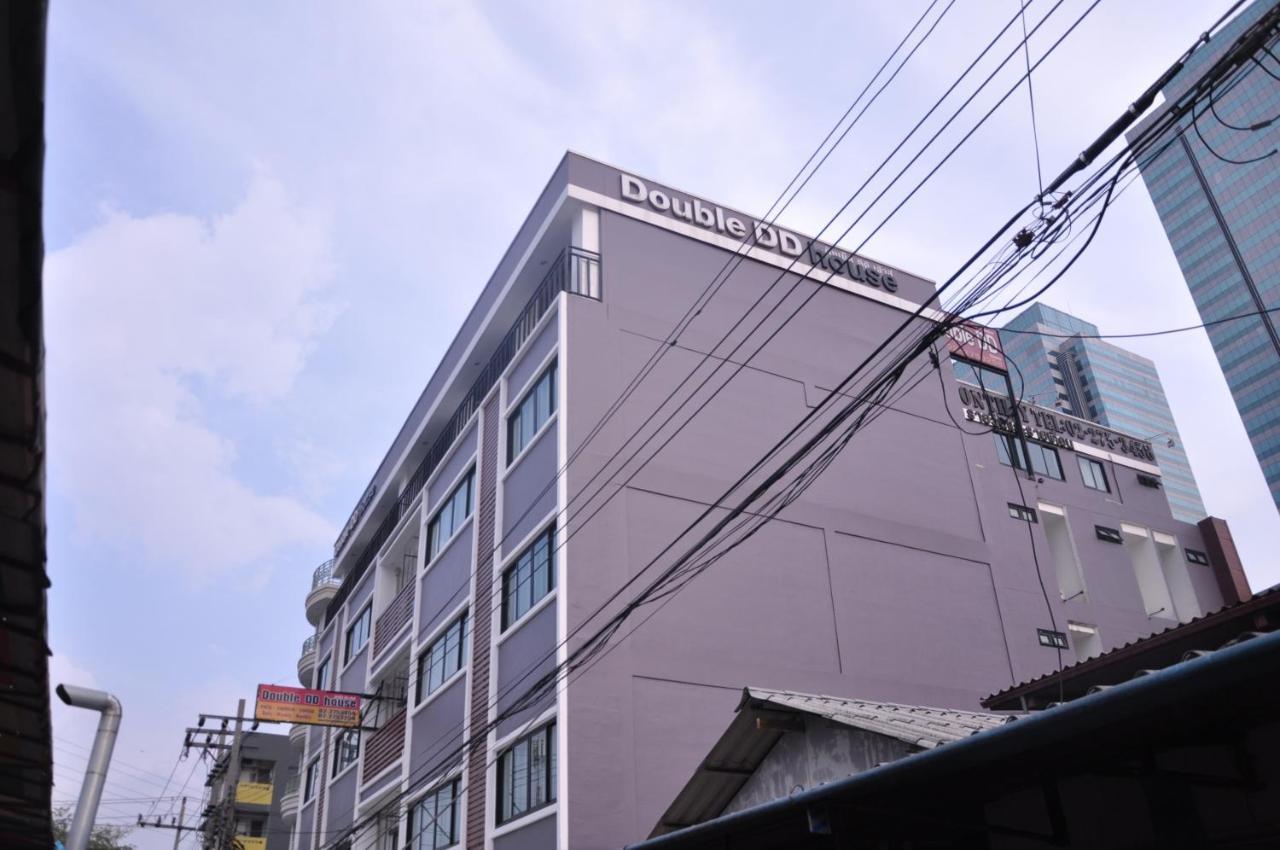 Double Dd House At Mrt Sutthisarn Banguecoque Exterior foto
